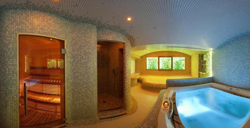 Zamecky Hotel Zlaty Orel Hranice  Udogodnienia zdjęcie